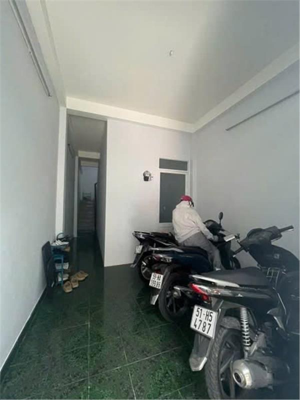 SIÊU HIẾM Q10 – Nhà 4T Ngô Gia Tự, 42m², 3PN – Cho Thuê 10Tr/Th – Sổ Vuông - Ảnh 2